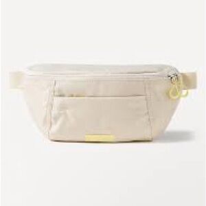 Athleta Crest Fannypack